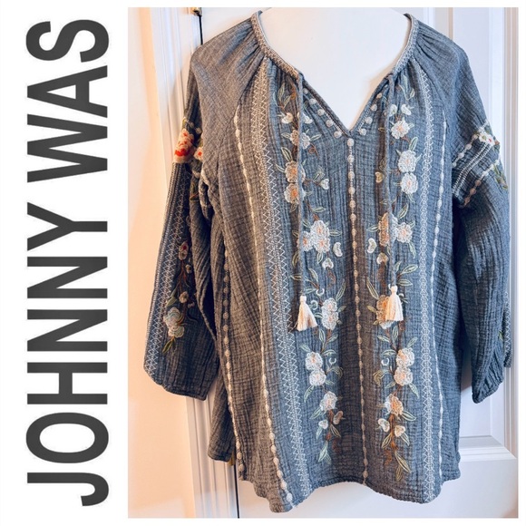 Johnny Was Tops - Johnny Was Workshop Gray Cream Embroidered Floral V-Neck Tunic Tassels medium